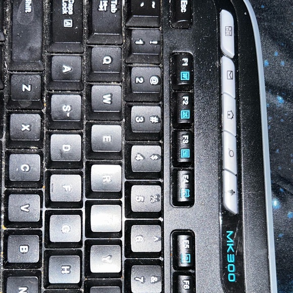 Logitech wireless keyboard and mouse MK300 - Picture 4 of 4